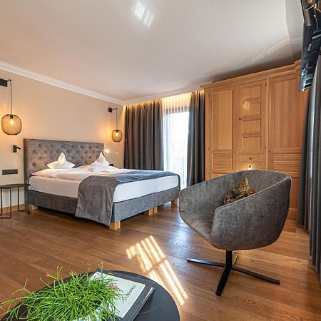 Hotel Zum Mohren Tesimo Bagian luar foto