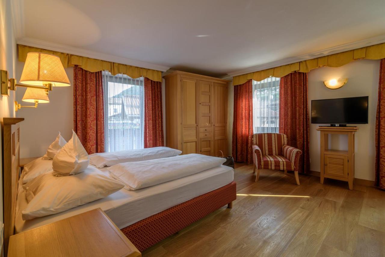 Hotel Zum Mohren Tesimo Bagian luar foto